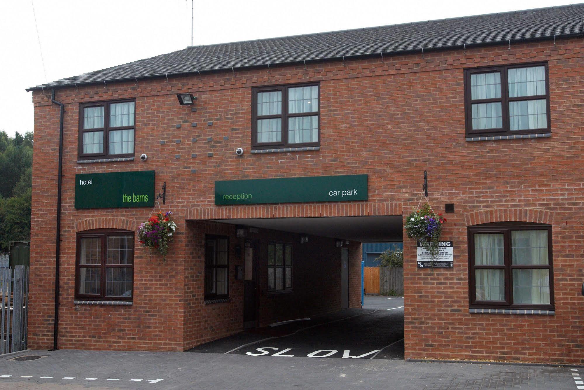 The Barns Hotel Cannock Extérieur photo