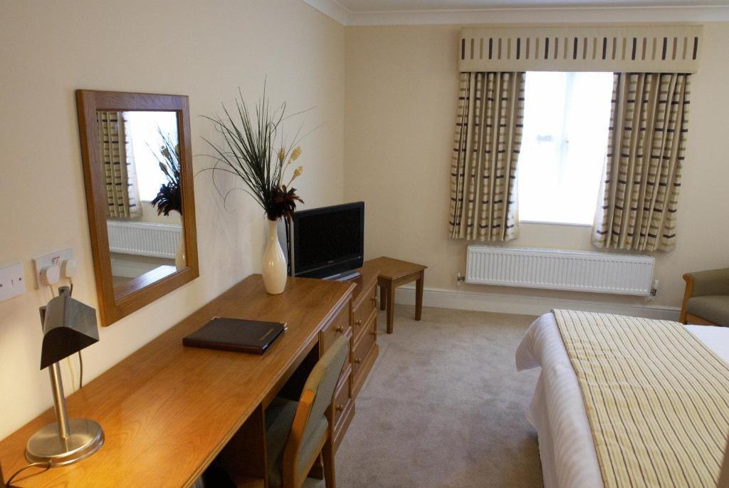 The Barns Hotel Cannock Chambre photo